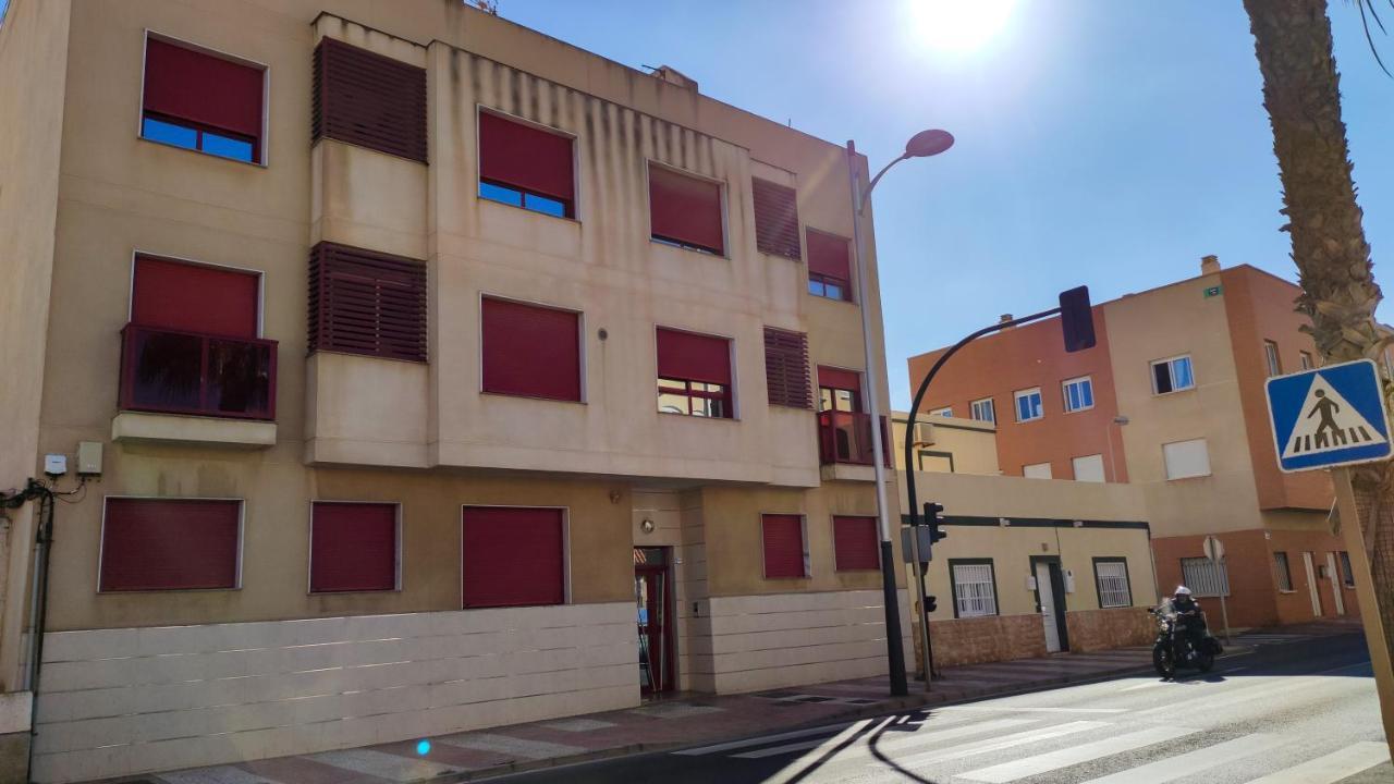 Mediterraneo Granate Apartment Roquetas de Mar Bagian luar foto